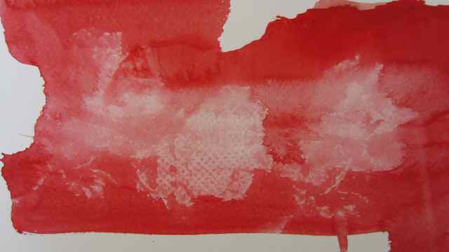 paint with a dabbing effect using tissue